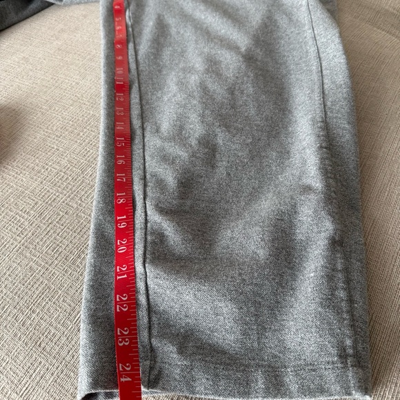 Eileen Fisher Cropped Gray Dress Pants, XL - Picture 12 of 12